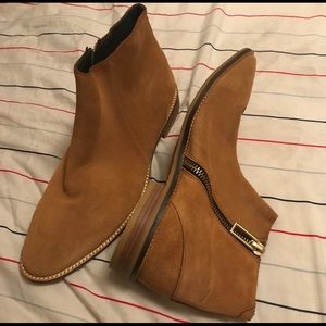 Men’s Zara tan suede boots size 42